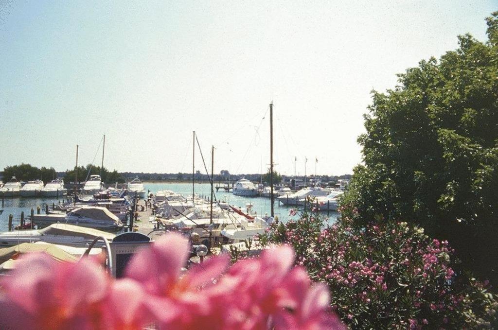 Hotel Marina Uno Lignano Sabbiadoro Ngoại thất bức ảnh