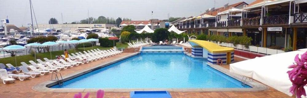 Hotel Marina Uno Lignano Sabbiadoro Ngoại thất bức ảnh